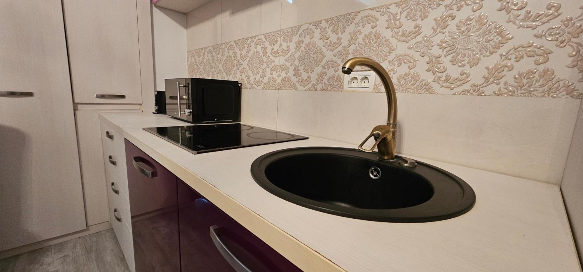 Luxury Aparthotel Promenada In Building Stefan Prima Linie La Mare Năvodari Екстериор снимка