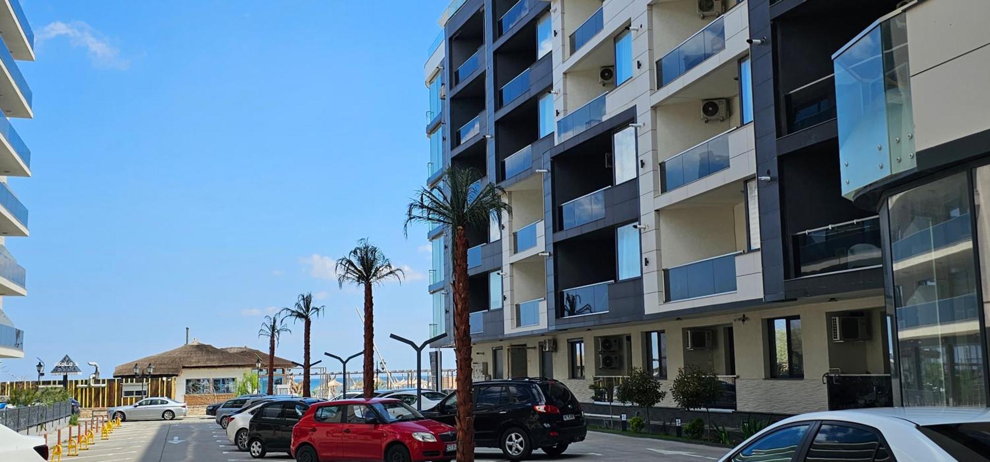 Luxury Aparthotel Promenada In Building Stefan Prima Linie La Mare Năvodari Екстериор снимка