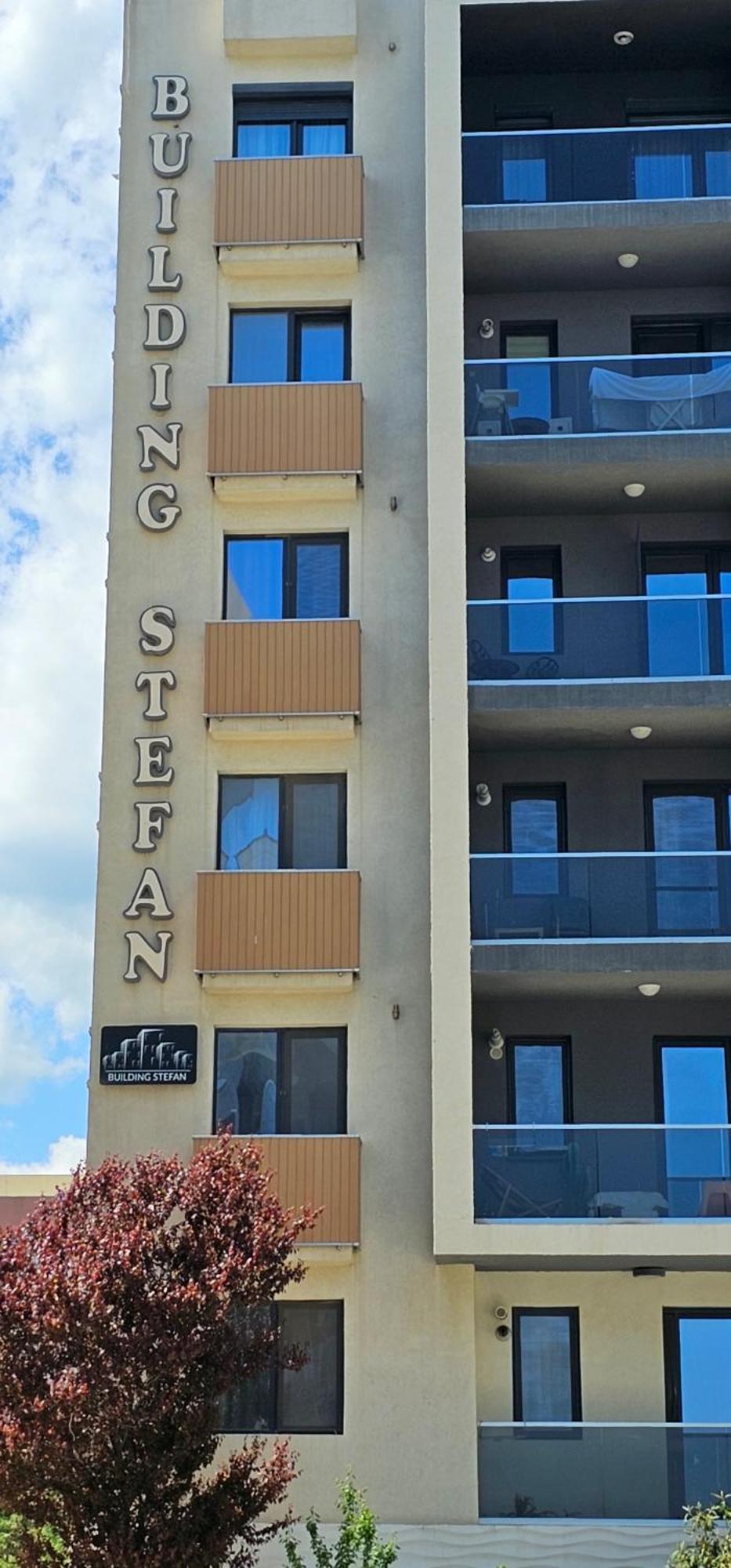 Luxury Aparthotel Promenada In Building Stefan Prima Linie La Mare Năvodari Екстериор снимка