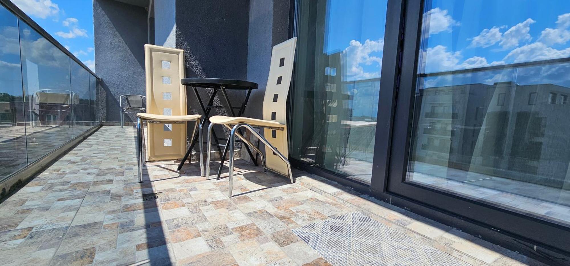 Luxury Aparthotel Promenada In Building Stefan Prima Linie La Mare Năvodari Екстериор снимка